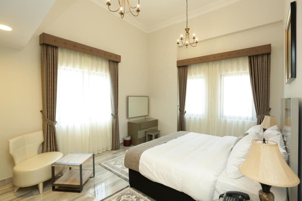 Marbella Holiday Homes Dubai Buitenkant foto